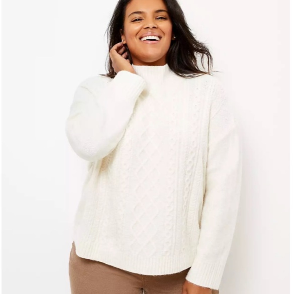 🆕 LOFT Plus Turtleneck Cable Sweater
